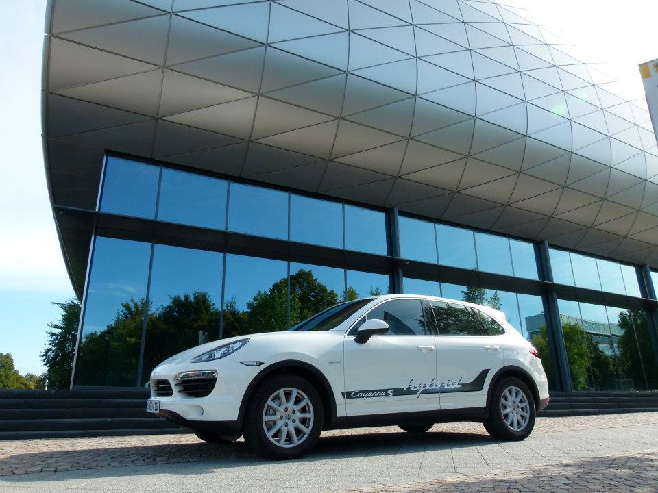 Autofarben 2012: Weiß ist das neue Schwarz  