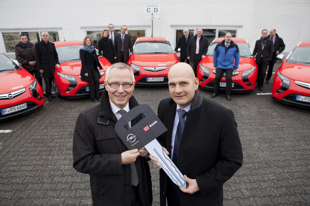 Bahn setzt auf Opel Ampera