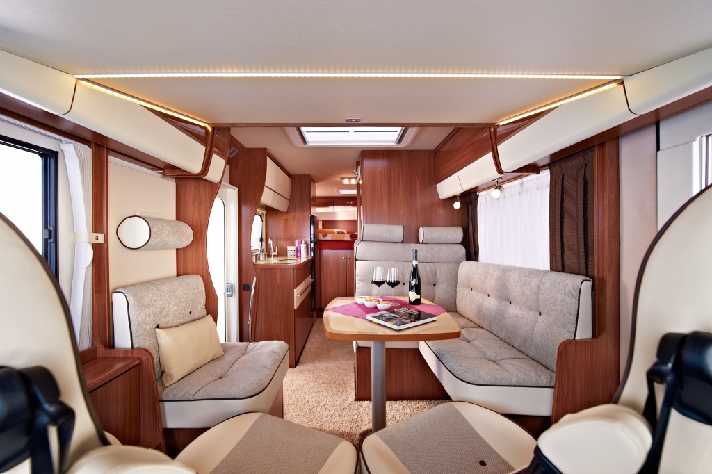 CMT Stuttgart 2013: Eura Mobil – Premiere Integra Line