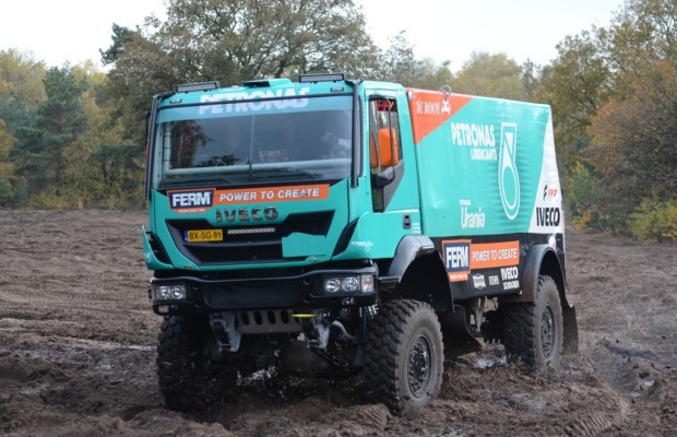 Dakar 2013: Fünf Iveco wollen vorne mitfahren