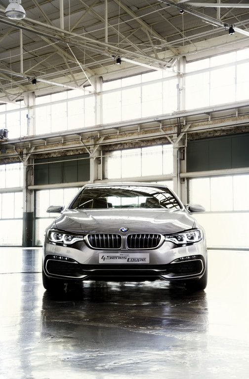 Detroit 2013: BMW feiert Premiere des Concept 4er Coupé