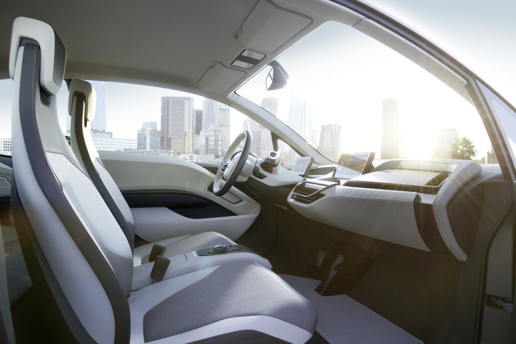 Detroit 2013: BMW präsentiert i3 Concept Coupé.
