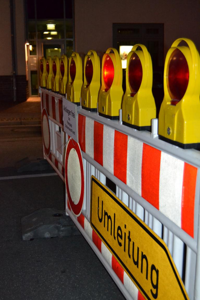 Lkw sollen Kölner Rheinbrücken meiden