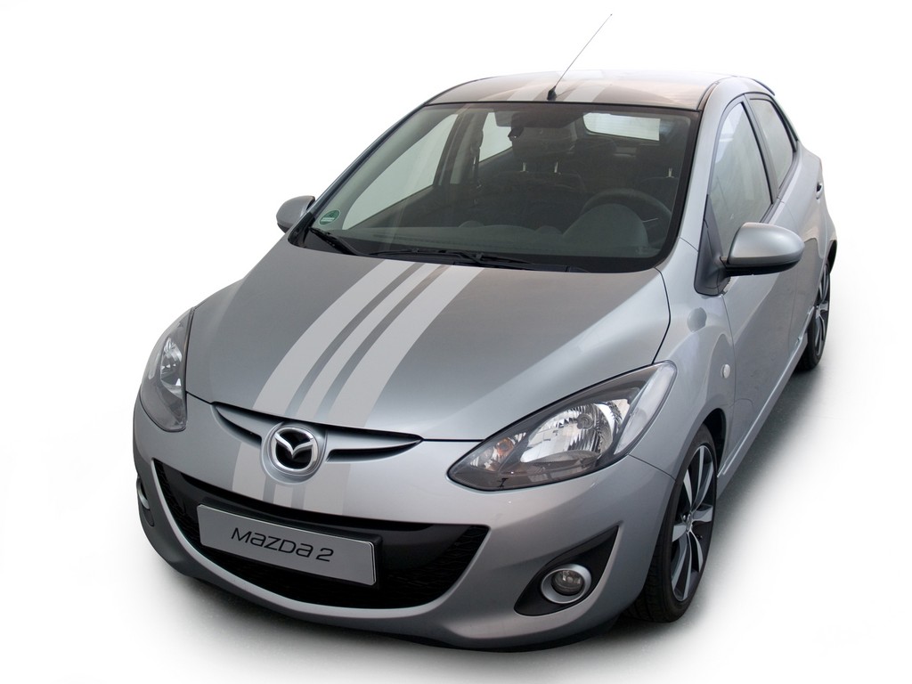 Mazda bietet Foliendesign für den Mazda2