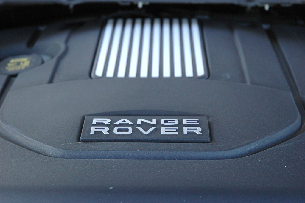 Range Rover: Zwei Turbodiesel und ein Kompressorbenziner stehen zur Wahl. 