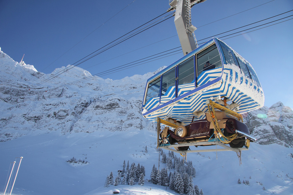 Rolls-Royce zeigt Phantom 2 auf dem Säntis-Gipfel