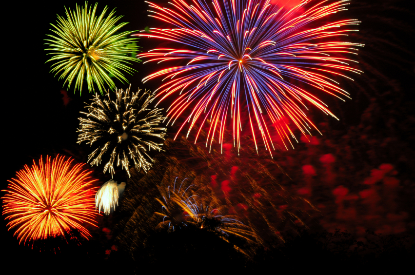 Schäden durch Silvesterfeuerwerk: Wie ihr Auto gut ins »Neue Jahr« kommt