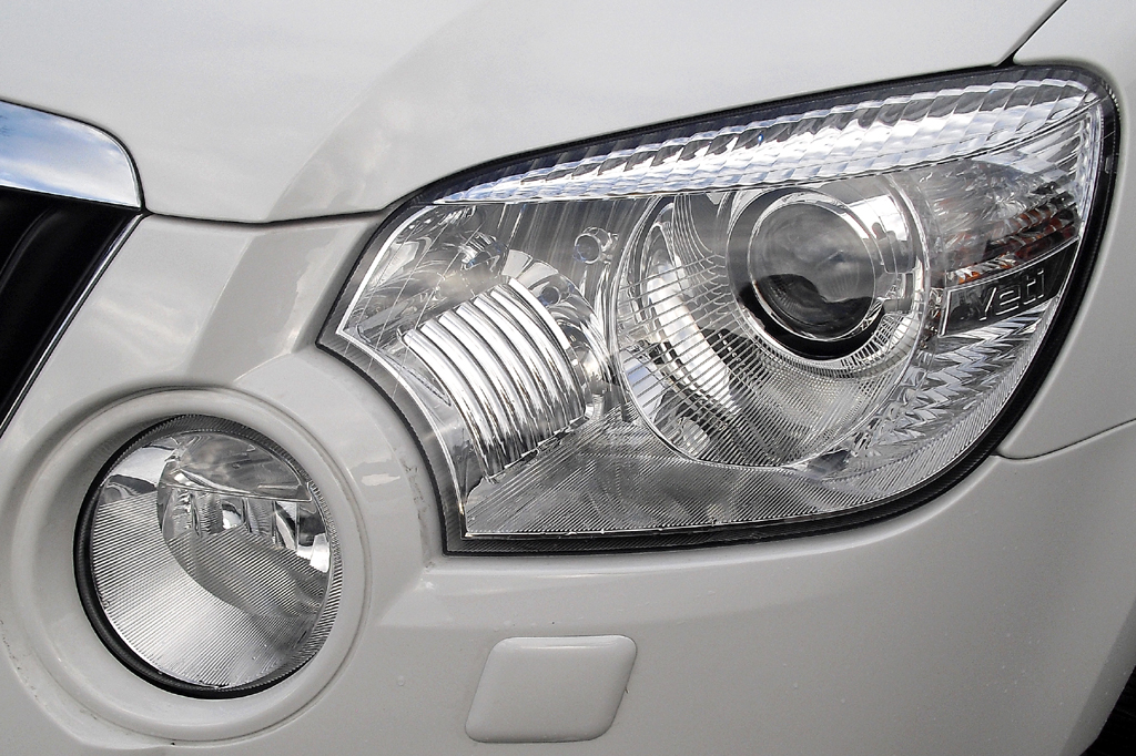 Skoda Yeti: Moderne Leuchteinheit vorn. 