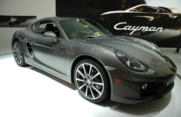 Sportcoupé mit zusätzlichem Schub: Neuer Porsche Cayman ab Anfang März