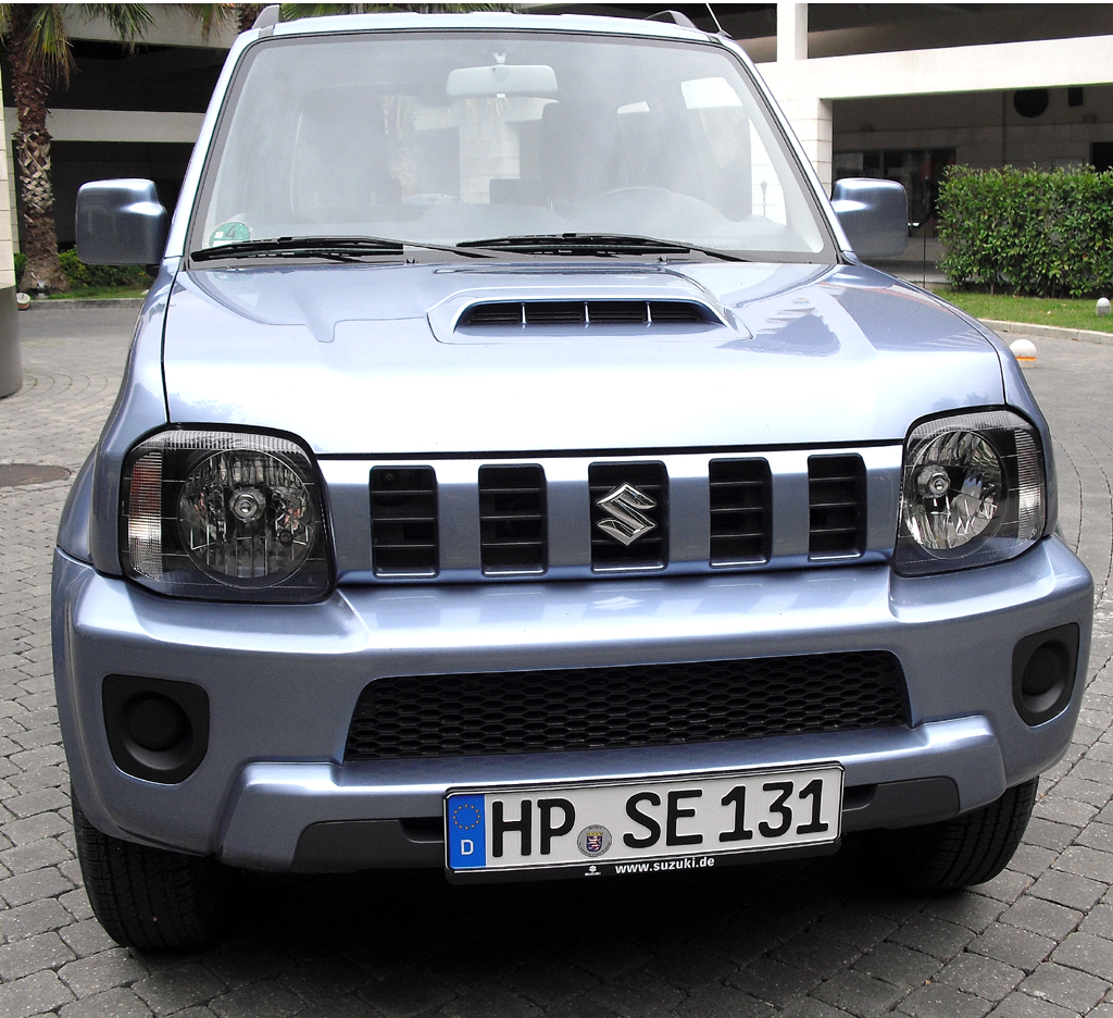 Suzuki Jimy: Blick auf die nach wie vor typische Frontpartie. 