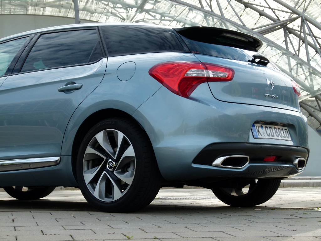 Test Citroën DS5 – Schicke Hülle, harter Kern