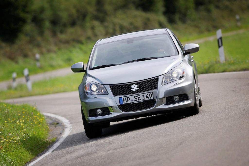 Test: Suzuki Kizashi - Mittel-Klasse