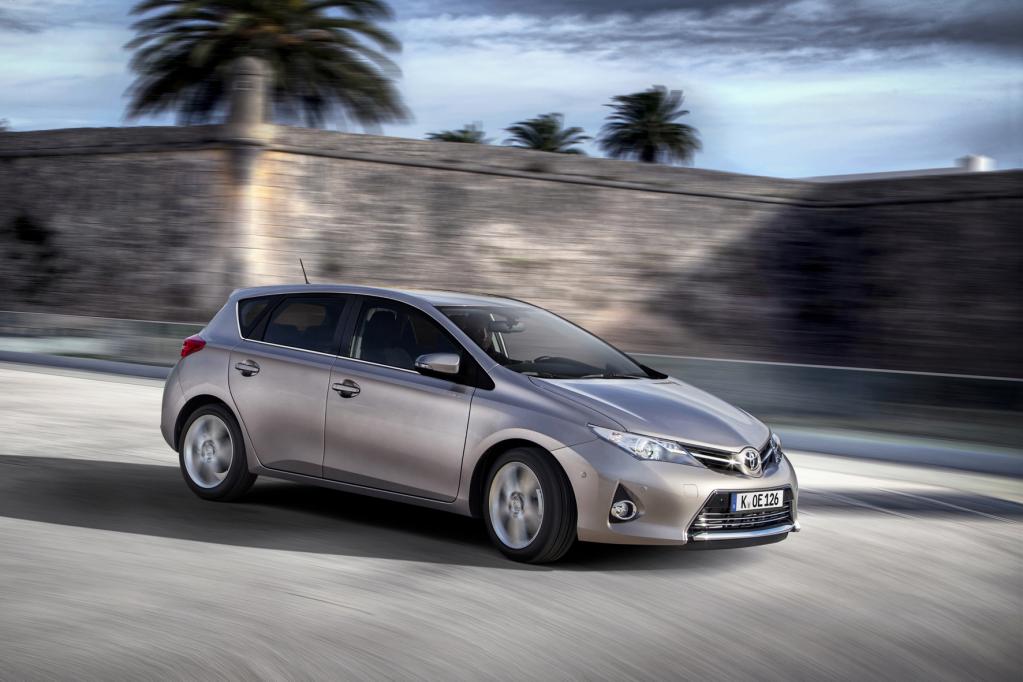 Toyota auch 2013 Spitzenreiter beim weltweiten Pkw-Absatz