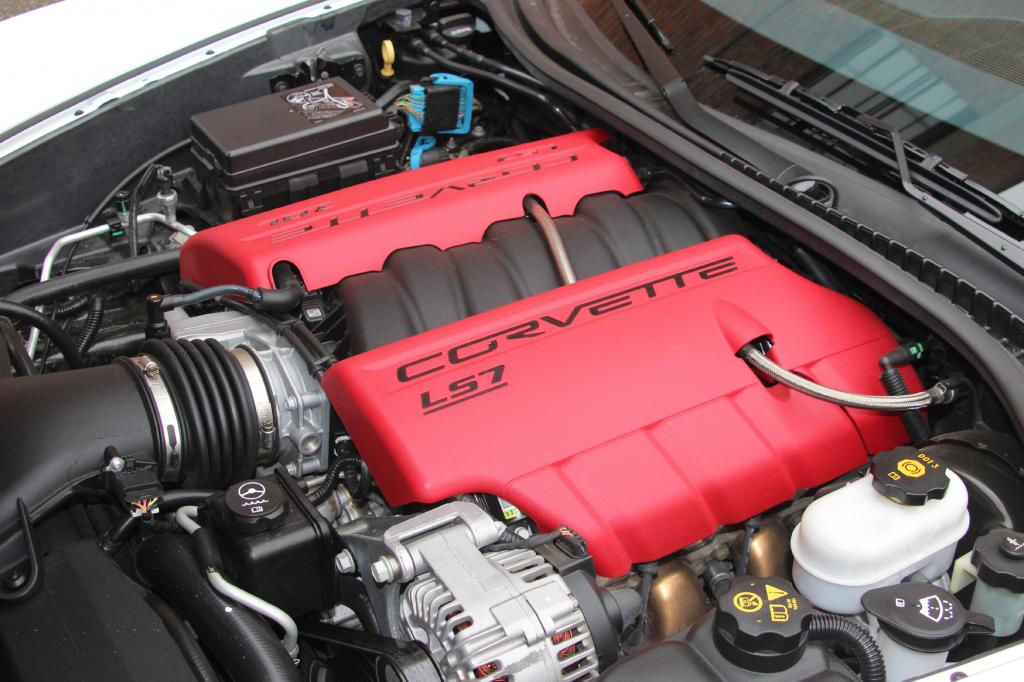 Was für ein Motor: V8-Benziner,  7.011 ccm, 377 kW/512 PS