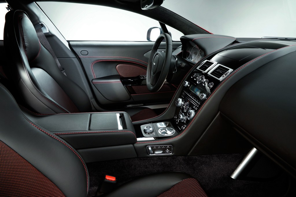 Aston Martin Rapid S: Mehr Kraft, mehr Eleganz