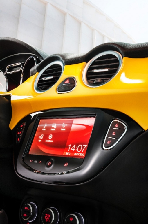 Aus der Taufe gehoben: Opel Adam