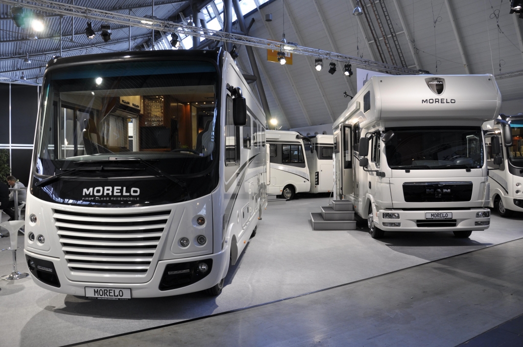 CMT Stuttgart 2013: Von der Landyacht bis zum Kastenwagen
