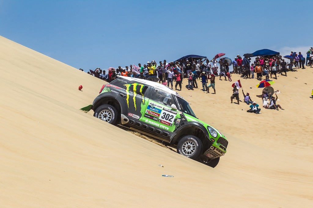 Dakar 2013: Peterhansel übernimmt die Führung