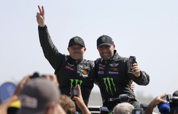 Dakar 2013: Peterhansel und Despres triumphieren