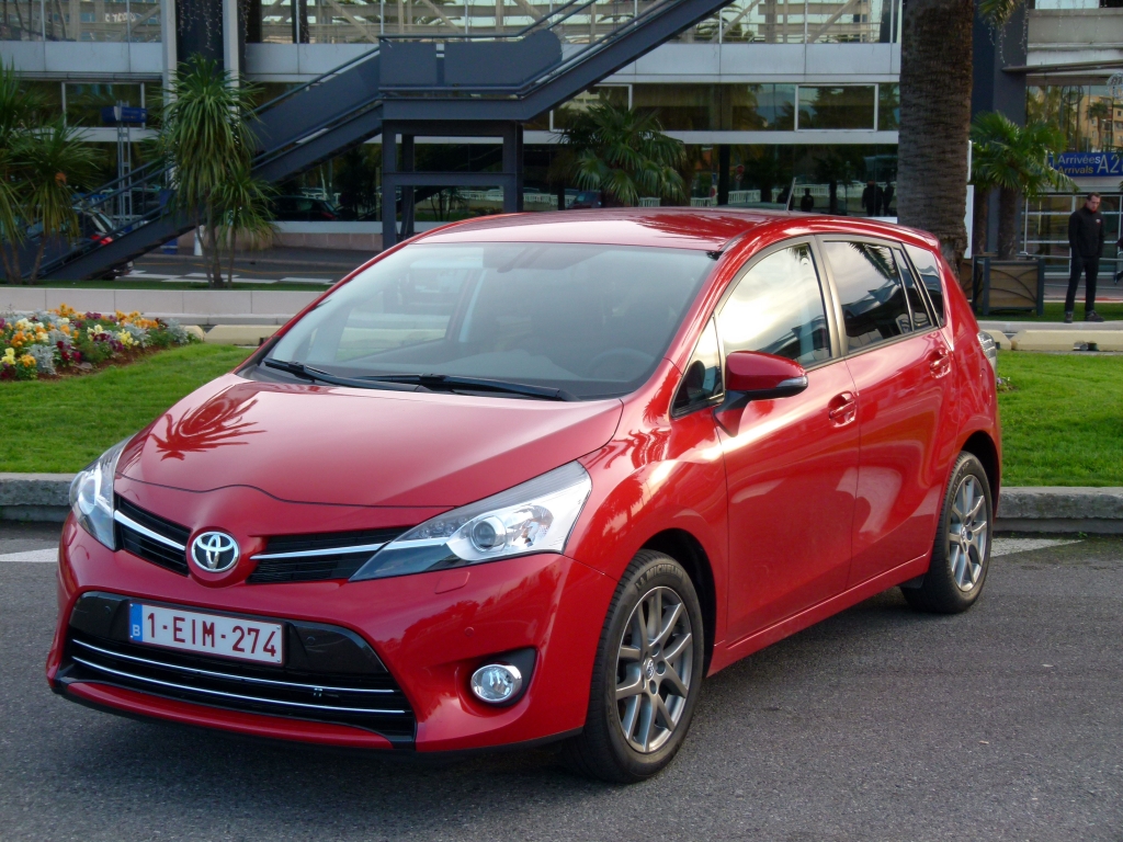 Der neue Toyota Verso: Flexibler Innenraum und mehr Ausstattung zum Preis des Vorgängers