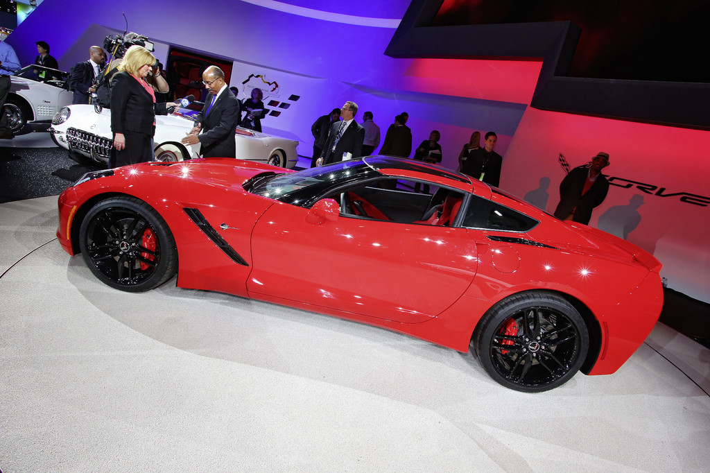 Detroit 2013: Chevrolet stellt die Corvette C7 vor