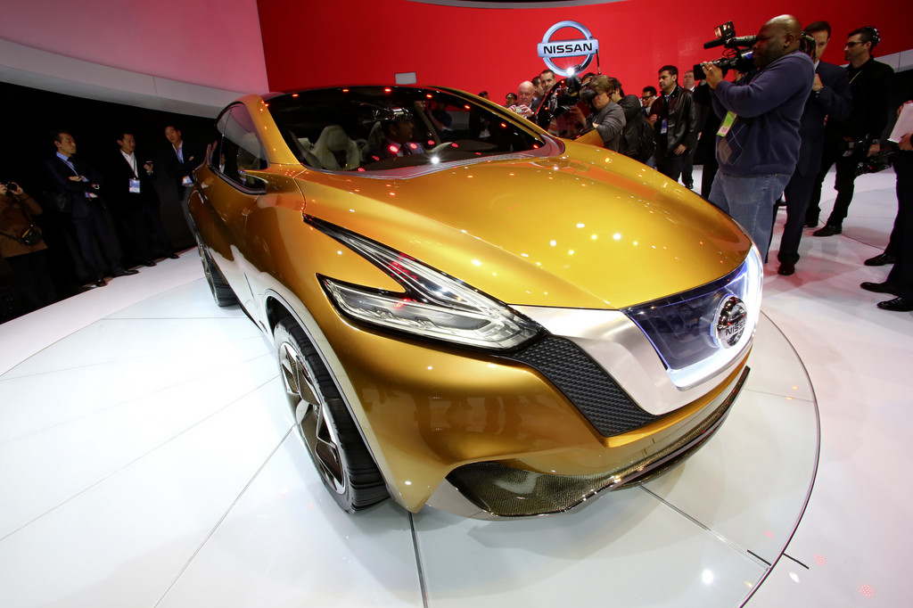 Detroit 2013: Crossover-Hybrid Nissan Resonance Concept feiert Premiere