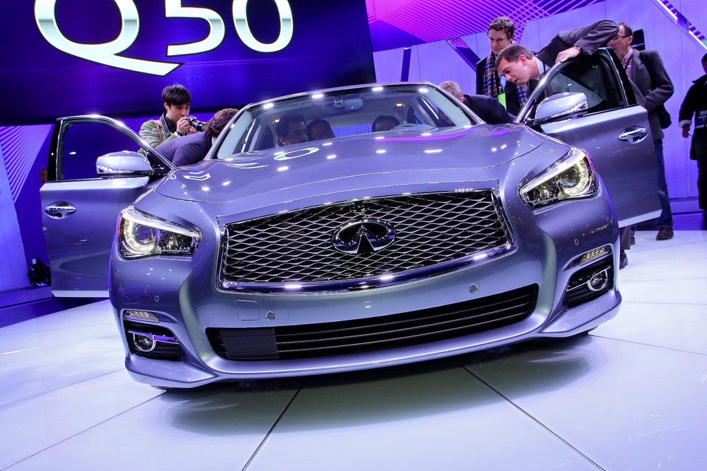 Detroit 2013: Infiniti Q50 kommt als Hybrid