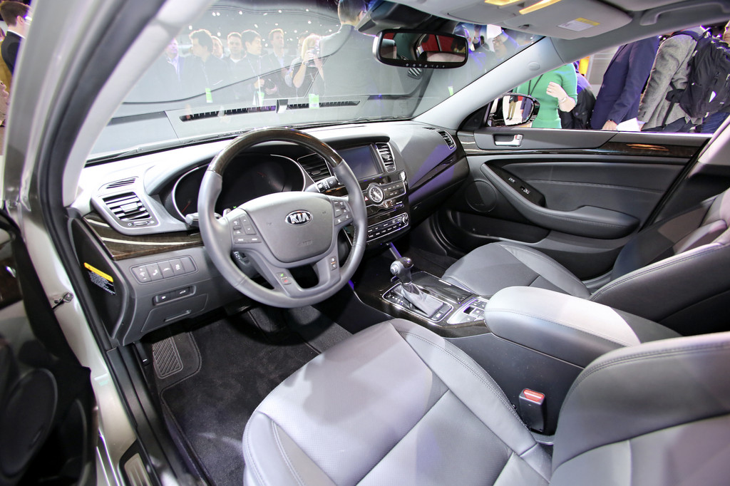 Detroit 2013: Kia Cadenza will ins Premiumsegment