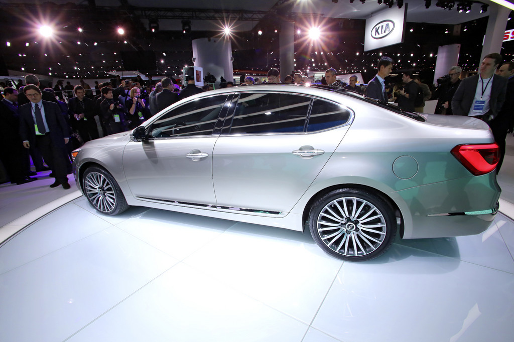 Detroit 2013: Kia Cadenza will ins Premiumsegment