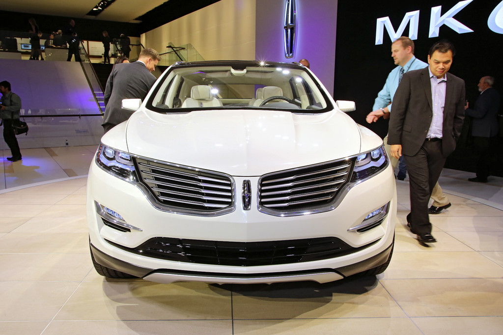 Detroit 2013: Lincoln zeigt SUV-Konzept MKC