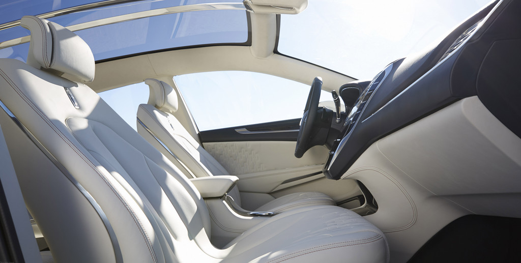 Detroit 2013: Lincoln zeigt SUV-Konzept MKC