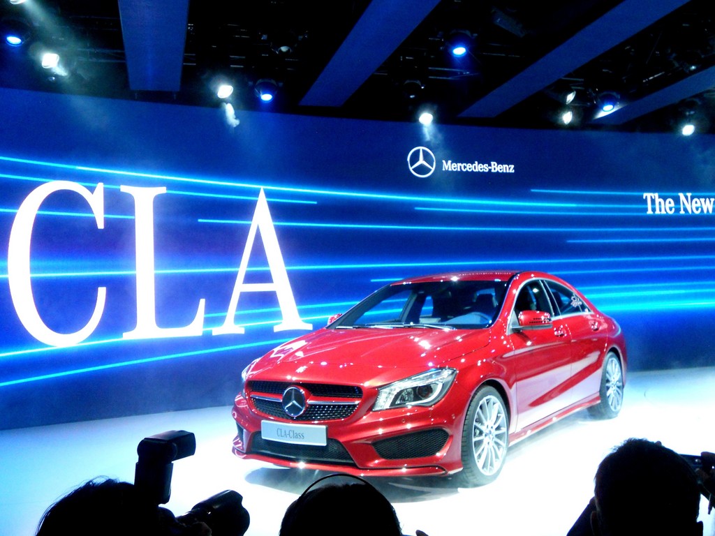 Detroit 2013: Mercedes-Benz CLA-Klasse begründet neues Segment