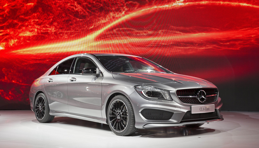 Detroit 2013: Mercedes-Benz CLA als Zaungast