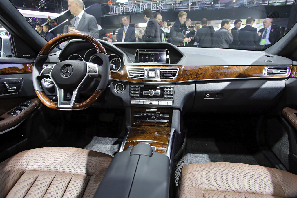 Detroit 2013: Mercedes-Benz mit kompletter neuer E-Familie