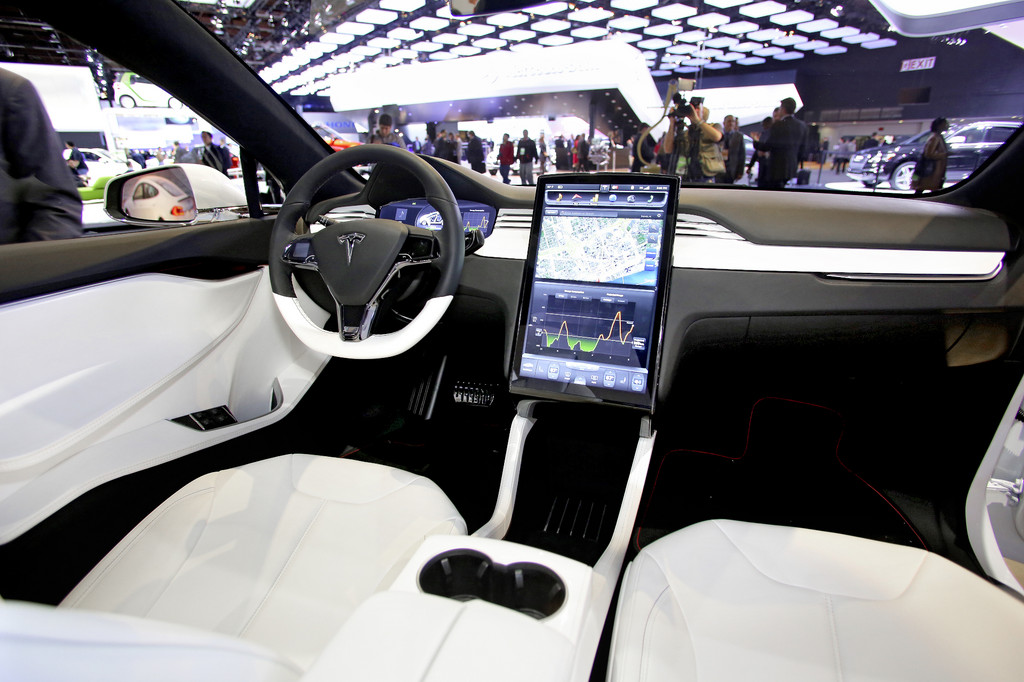 Detroit 2013: Tesla zeigt den Model X