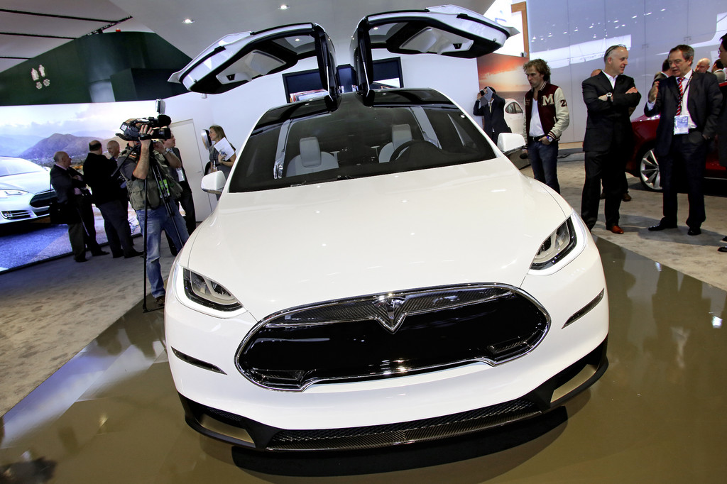 Detroit 2013: Tesla zeigt den Model X