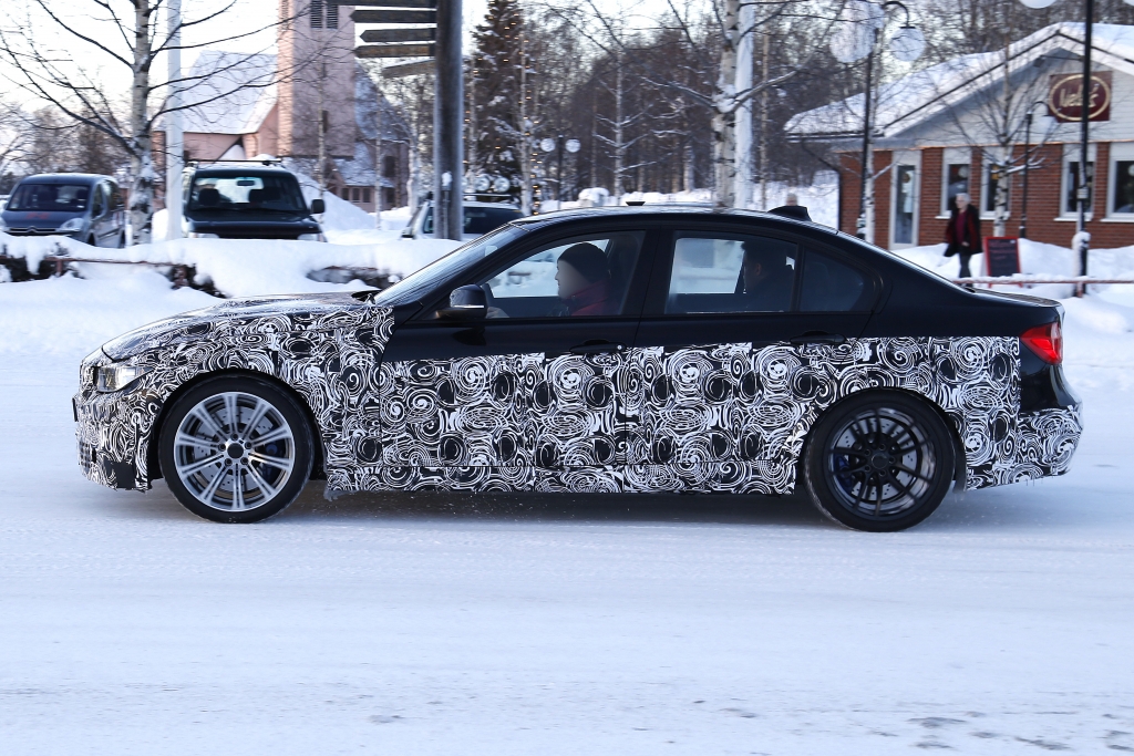 Erwischt: Erlkönig BMW M3 – Drei Turbos für den M3