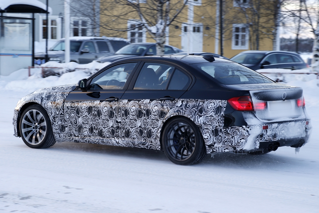 Erwischt: Erlkönig BMW M3 – Drei Turbos für den M3