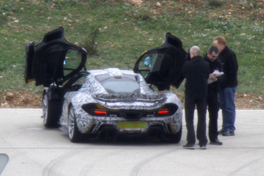 Erwischt: Erlkönig McLaren P1 – Große Fußstapfen
