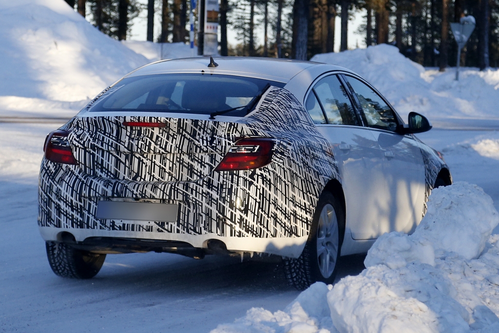 Erwischt: Erlkönig Opel Insignia Facelift 2013