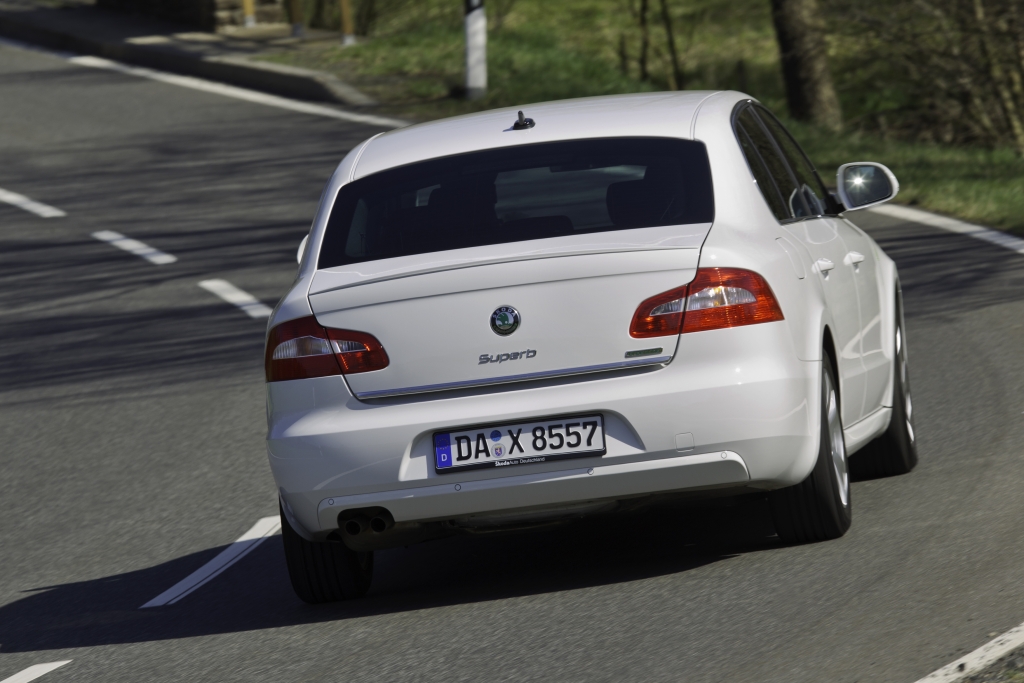 Erwischt: Erlkönig Skoda Superb Facelift