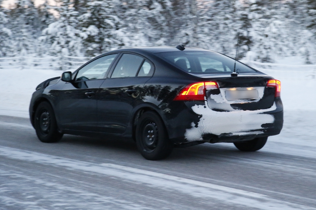 Erwischt: Erlkönig Volvo S60 – Schwedisches Staatsgeheimnis