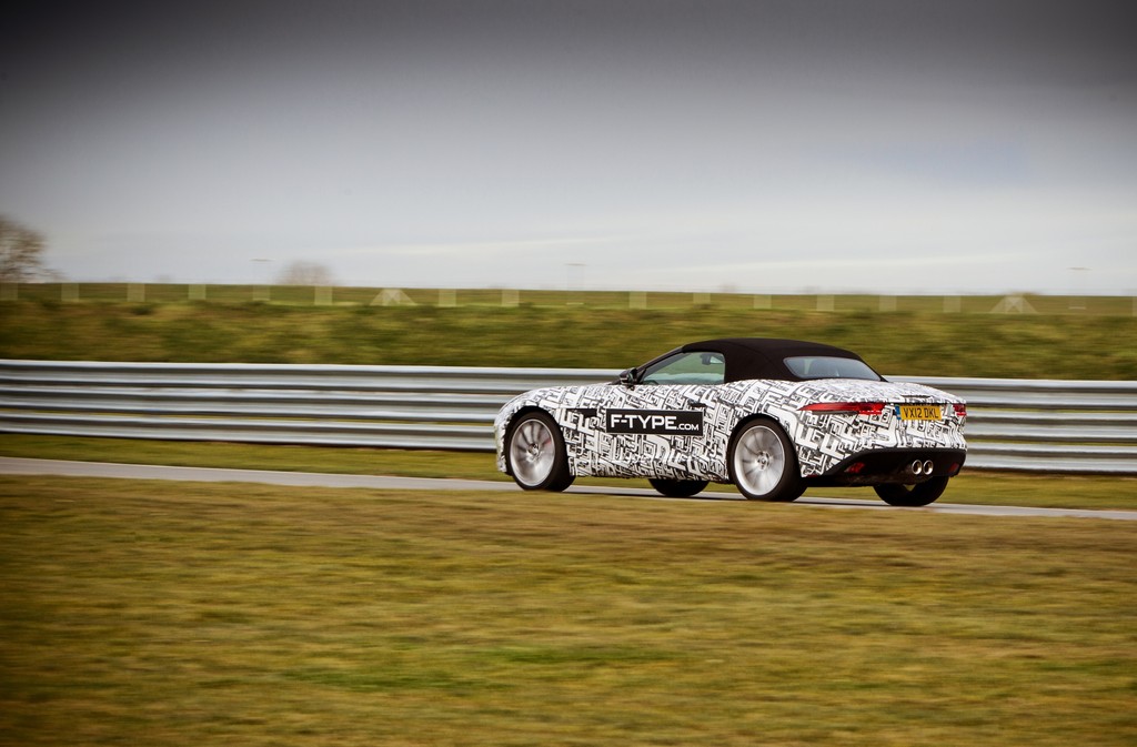 Ex-Rennfahrer sind vom Jaguar F-Type begeistert