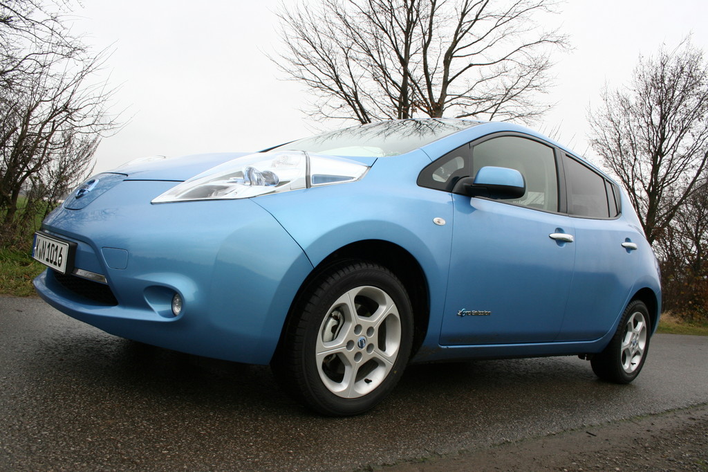 Fahrbericht Nissan Leaf: Fast vollwertig
