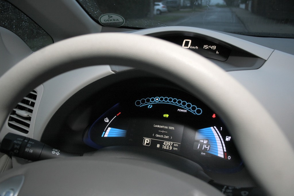 Fahrbericht Nissan Leaf: Fast vollwertig