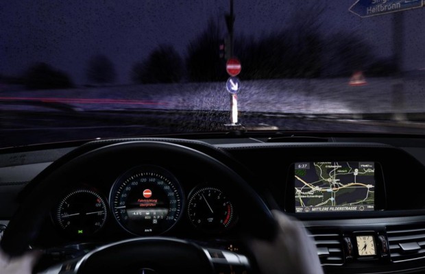 Falschfahr-Warner - Mercedes alarmiert Geisterfahrer
