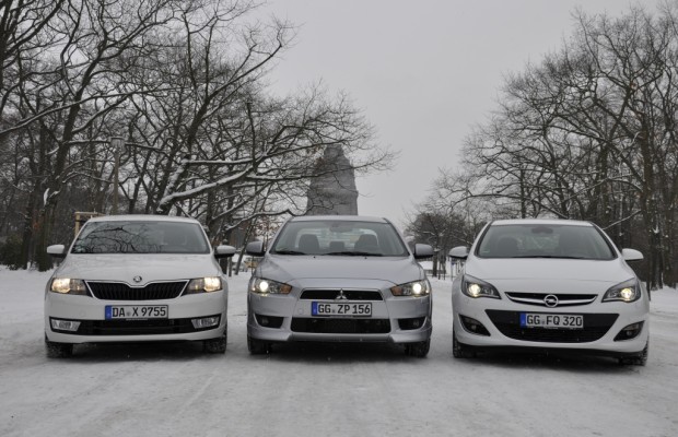 Limousinenvergleich: Mitsubishi Lancer, Opel Astra, Škoda Rapid - Comeback des Klassikers