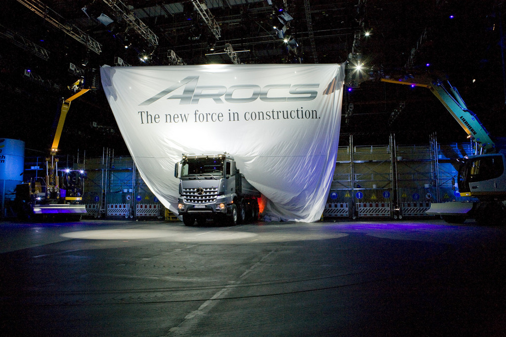 Mercedes-Benz präsentiert den neuen Arocs