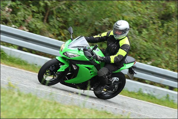 Motorradvorschau 2013: Reise-Enduros und Einsteiger-Modelle (Teil 1)