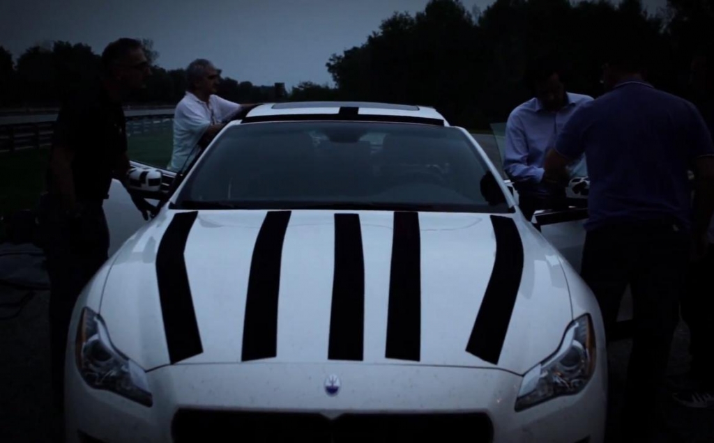 Neuer Maserati Quattroporte bleibt im Dunkeln - Bild: Maserati/Youtube